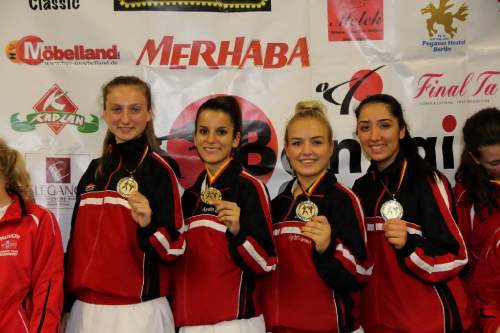 banzai 2013-0224.JPG --- erstellt mit toms-galerie V1.3 - www.tomshaus.de